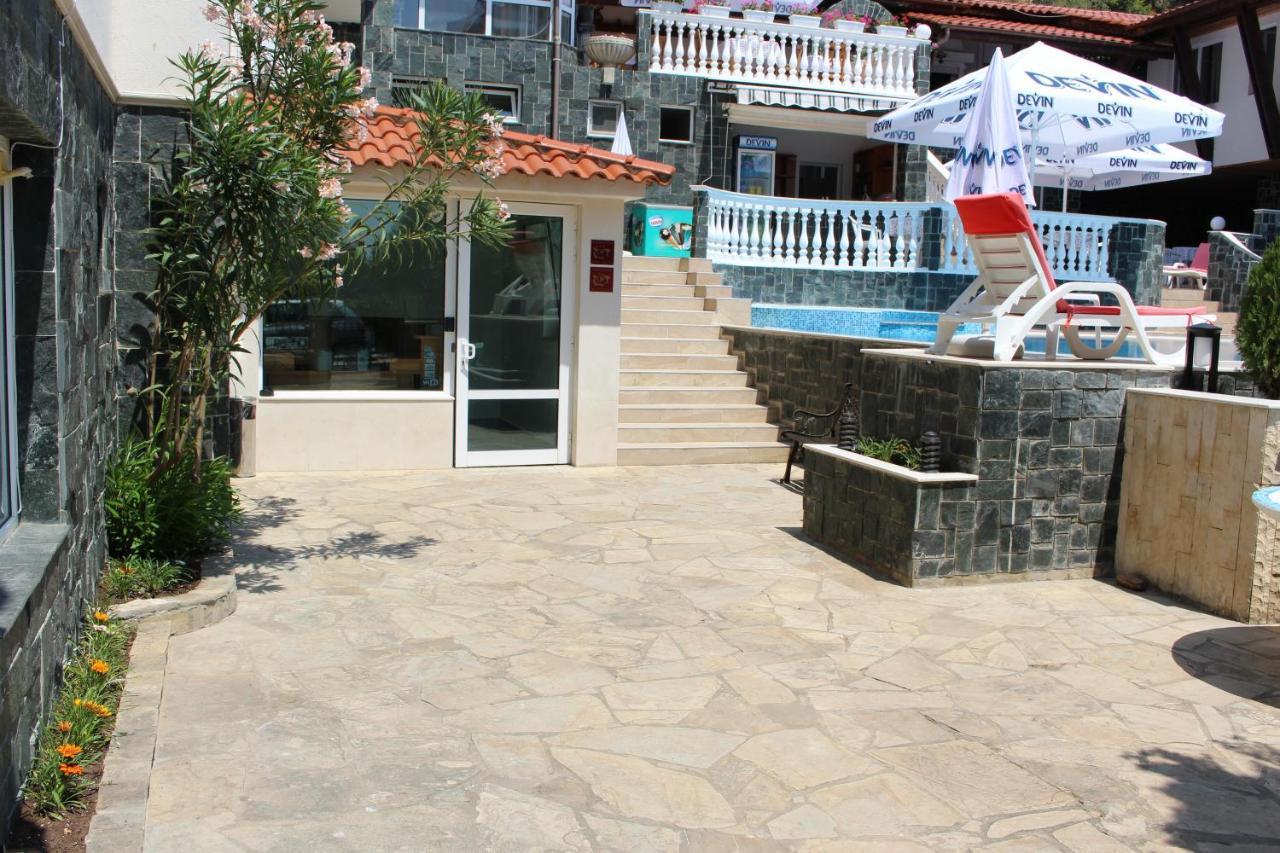 Arlanda Hotel Sveti Vlas Luaran gambar