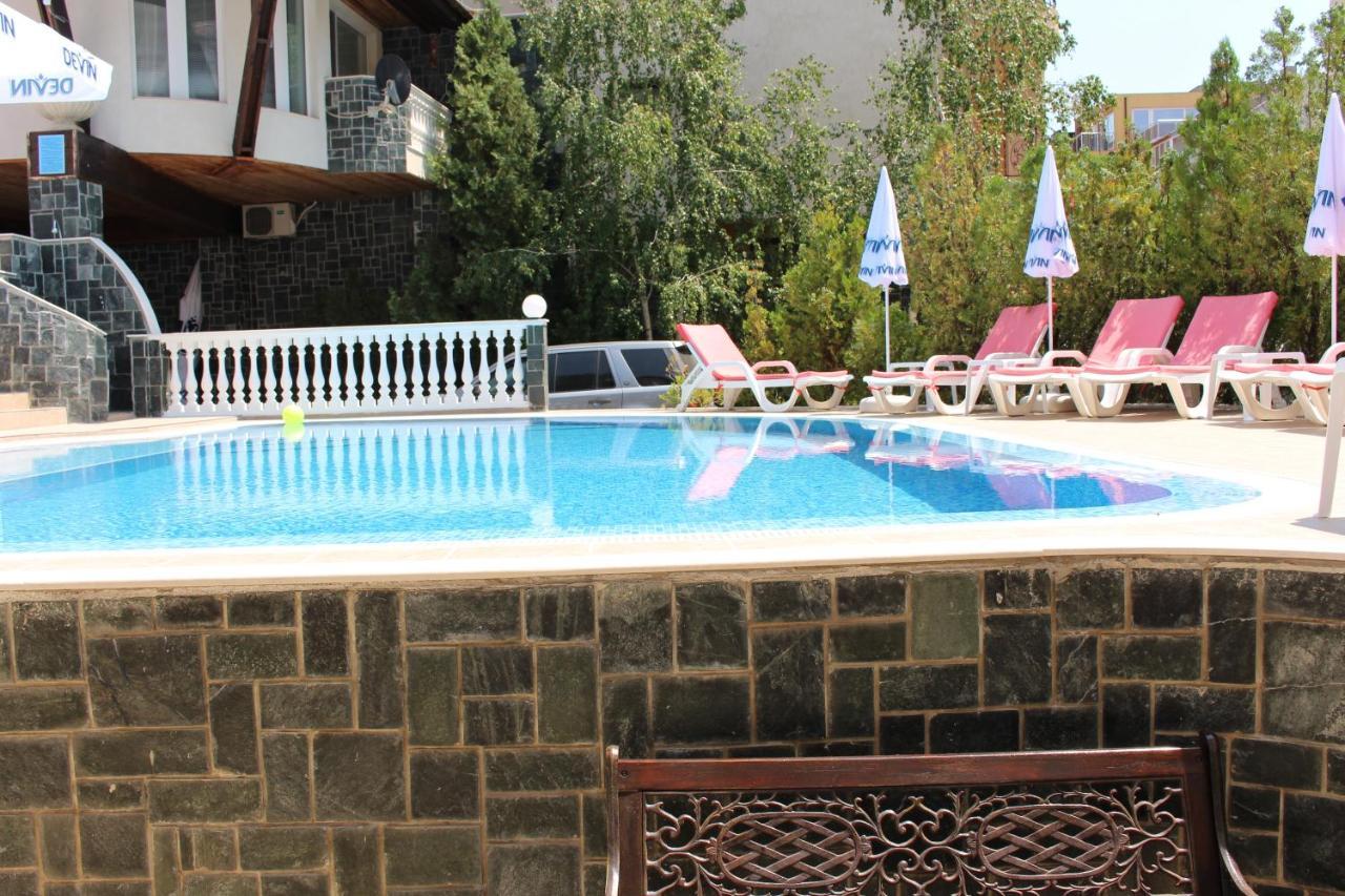 Arlanda Hotel Sveti Vlas Luaran gambar