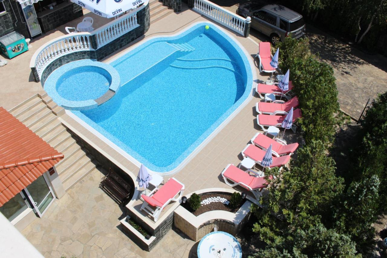 Arlanda Hotel Sveti Vlas Luaran gambar