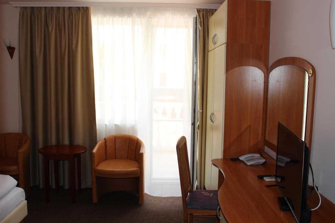 Arlanda Hotel Sveti Vlas Luaran gambar