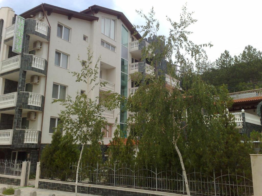 Arlanda Hotel Sveti Vlas Luaran gambar