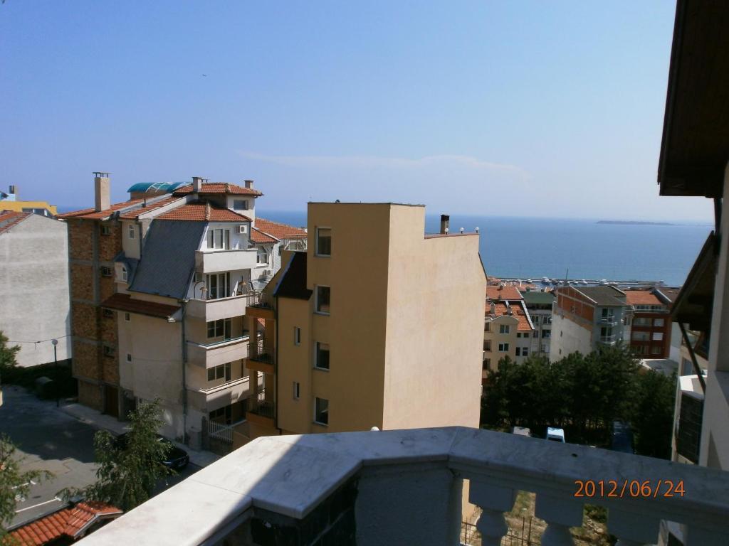 Arlanda Hotel Sveti Vlas Luaran gambar